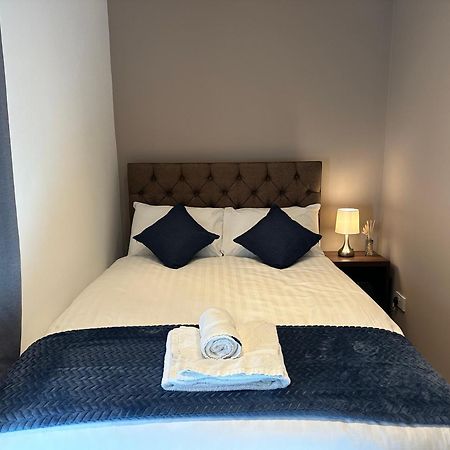 Putera Puteri Residence Лондон Экстерьер фото