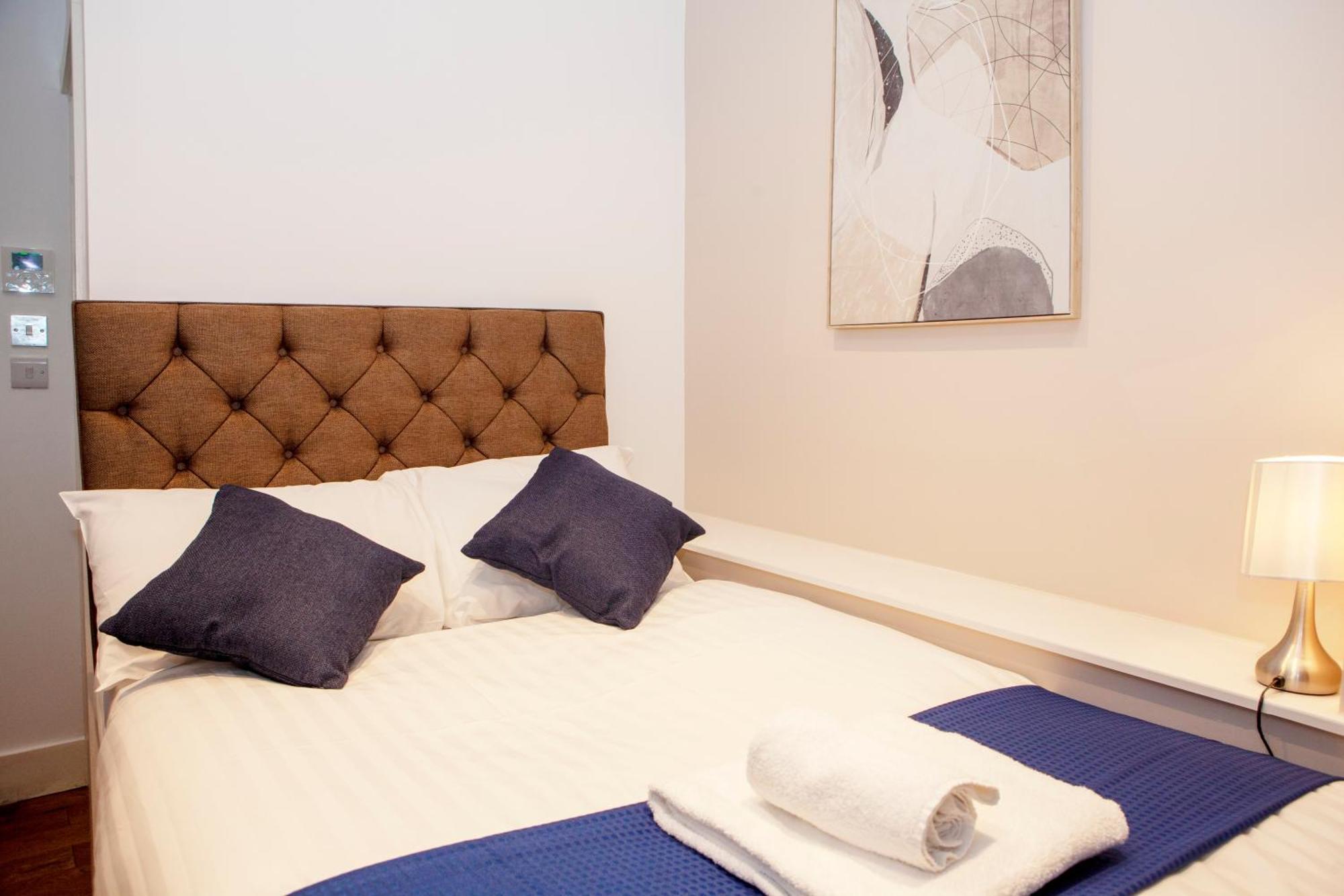 Putera Puteri Residence Лондон Экстерьер фото